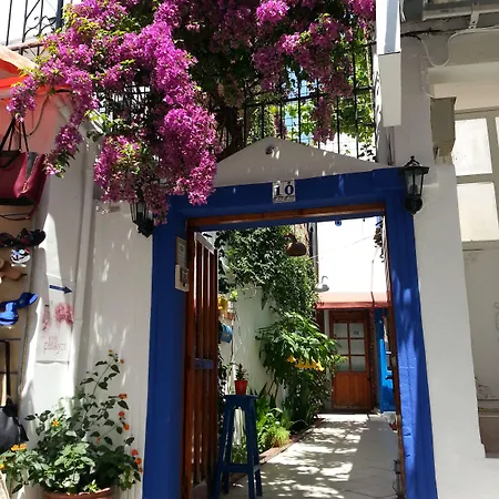 Aparthotel Kaya & 4*