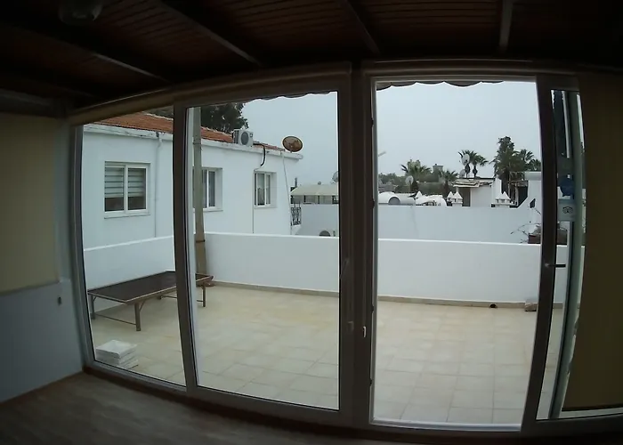 Apartahotel Kaya & 4*