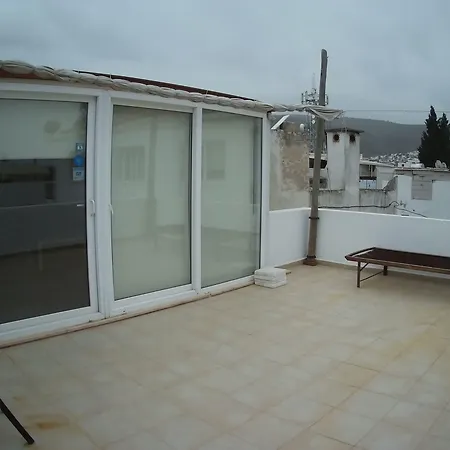 Kaya & Hotel de apartamente