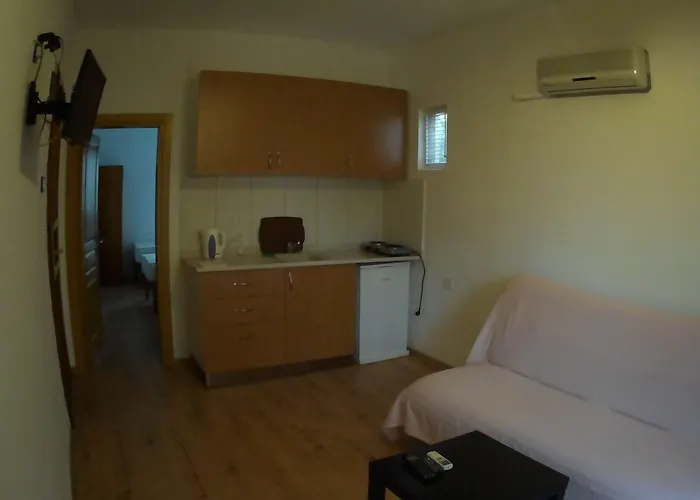 Aparthotel Kaya & 4*